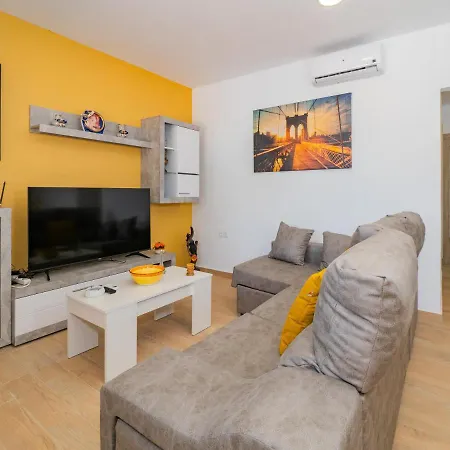 Cubo's Family Rosa Del Zangano 12 Pax Alhaurin Vakantiehuis